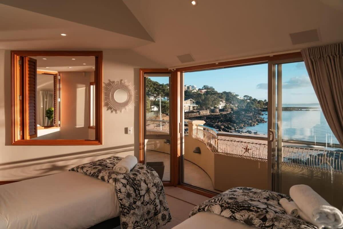 Takapuna Beachfront W Stunning Views Auckland Esterno foto